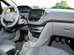 Peugeot 208 Fahrschule 5-Door 2012 года